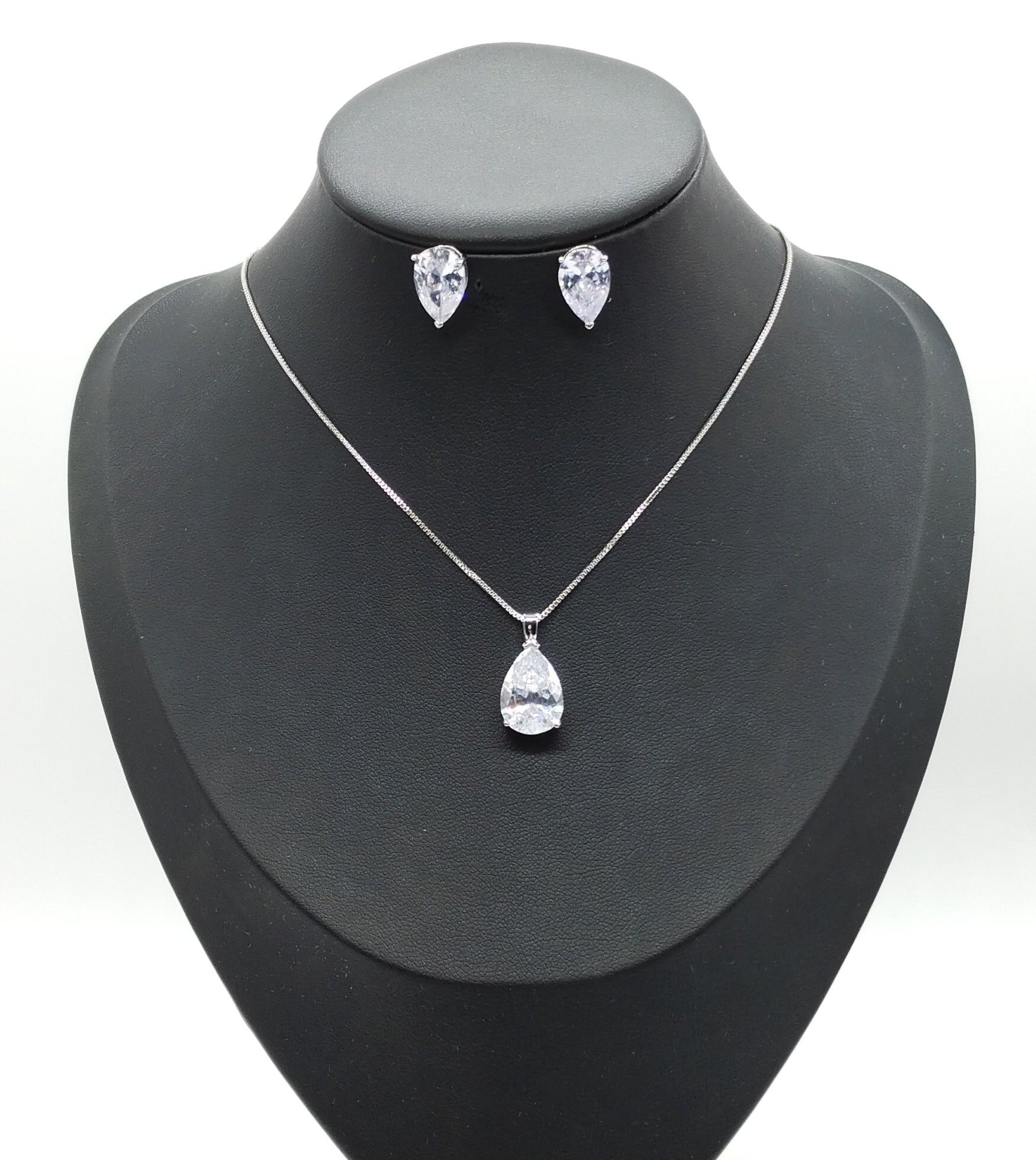 Set Collana E Bracciale Per Sposa - Gioielli Eleganti Per Cerimonie E Occasioni Speciali